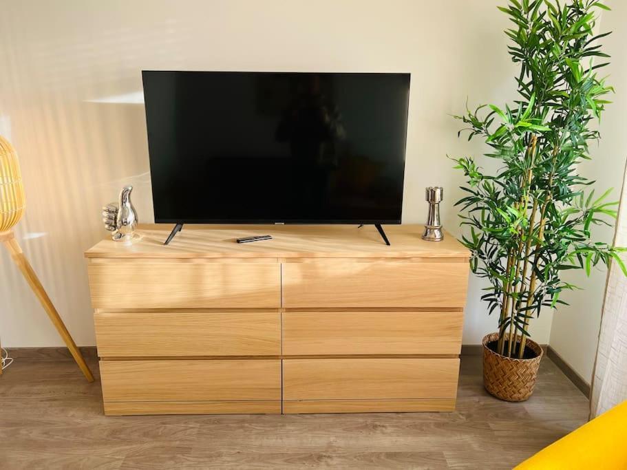 Appartement Harmonieux/Bezannes/Pkg Prive Extérieur photo